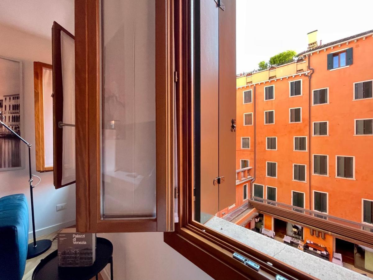 San Marco Luxury Apartments Steps From St Marks Венеція Екстер'єр фото