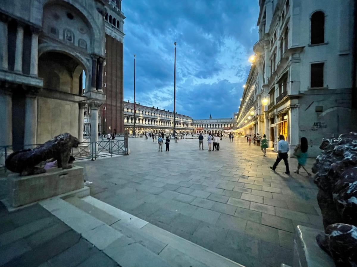 San Marco Luxury Apartments Steps From St Marks Венеція Екстер'єр фото