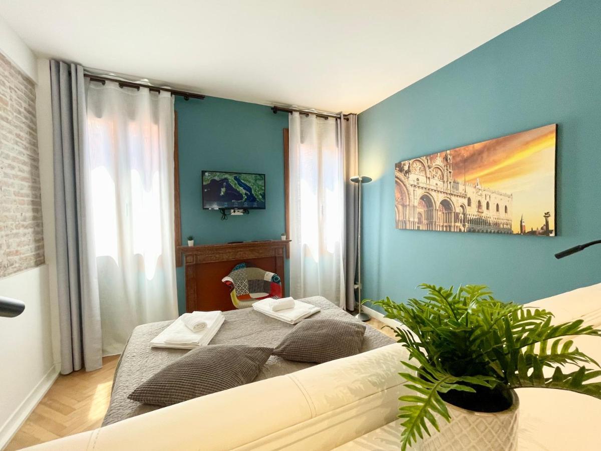 San Marco Luxury Apartments Steps From St Marks Венеція Екстер'єр фото